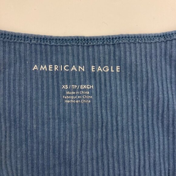 American Eagle Ribbed Blue Crop Top T-Shirt with Open Keyhole Tie-Front - Picture 5 of 5